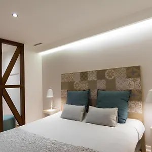 Casa Do Castelo 2- Work Or Relax In The Historic Heart Of Lisbon! Lissabon